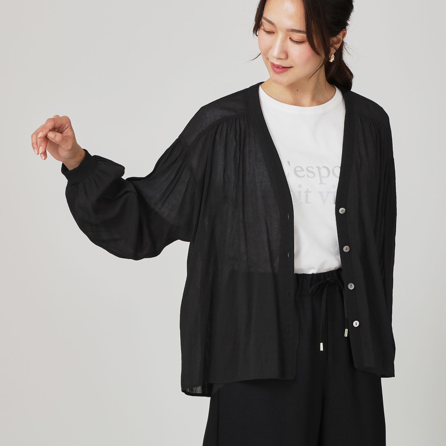 COUP DE CHANCE「【手洗い可】エアリーなシャツ風カーディガン」|カーディガン|ブラック(019)