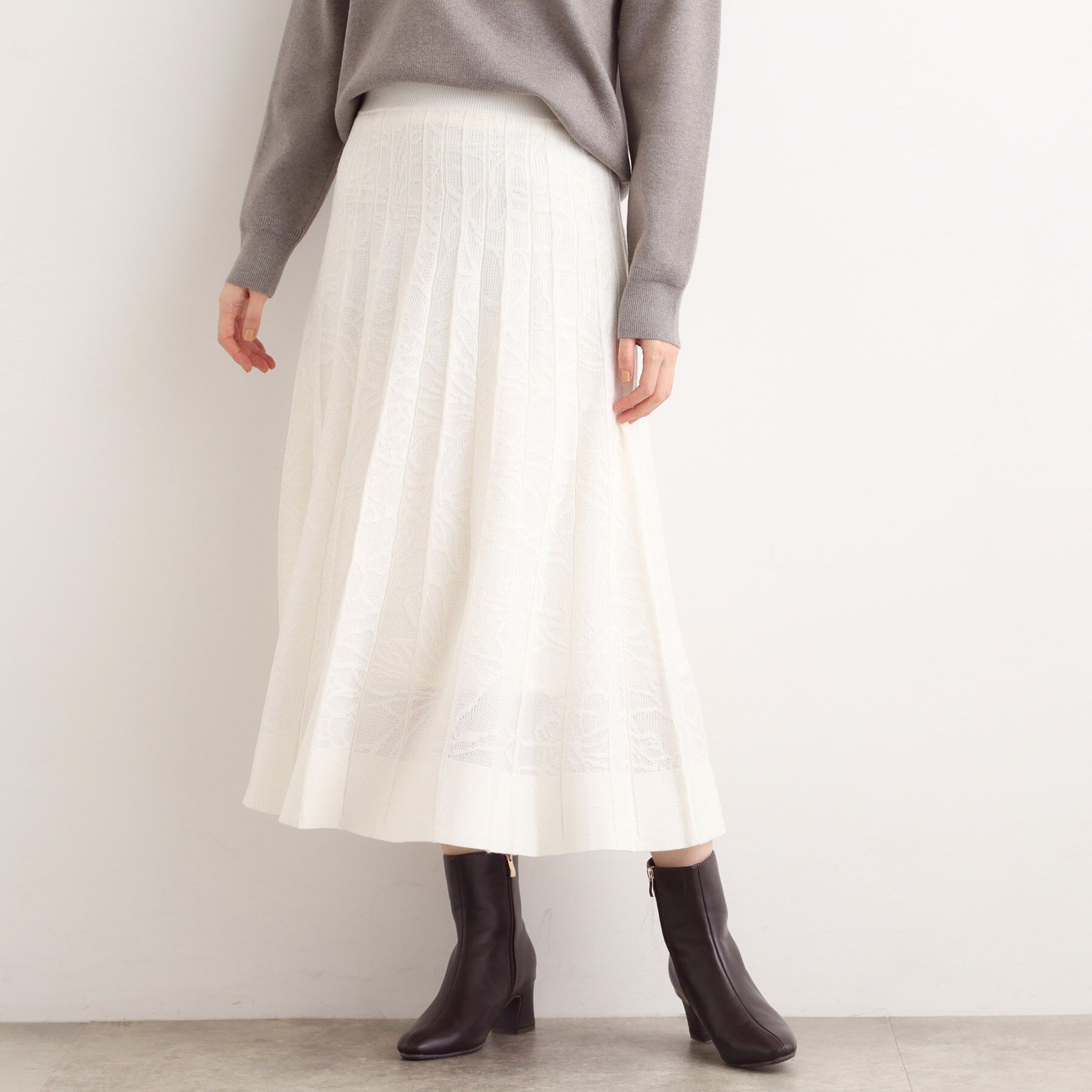 grove「【SET UP対応】レース柄ジャカードプリーツ風ニットスカート」|スカート|オフホワイト(003