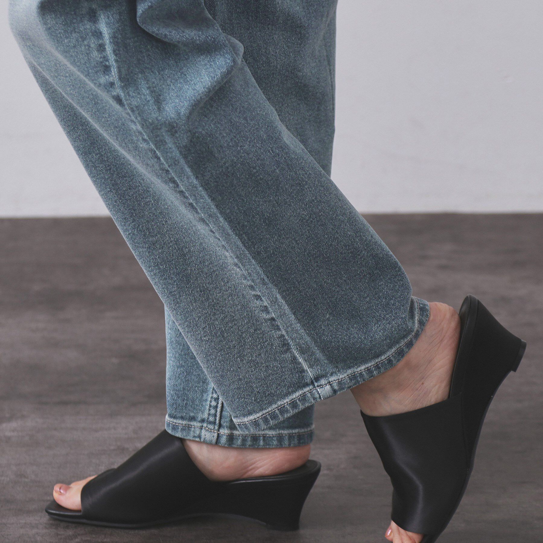 OPAQUE.CLIP「ストレッチストレートデニム【洗濯機洗い可】」|デニム|