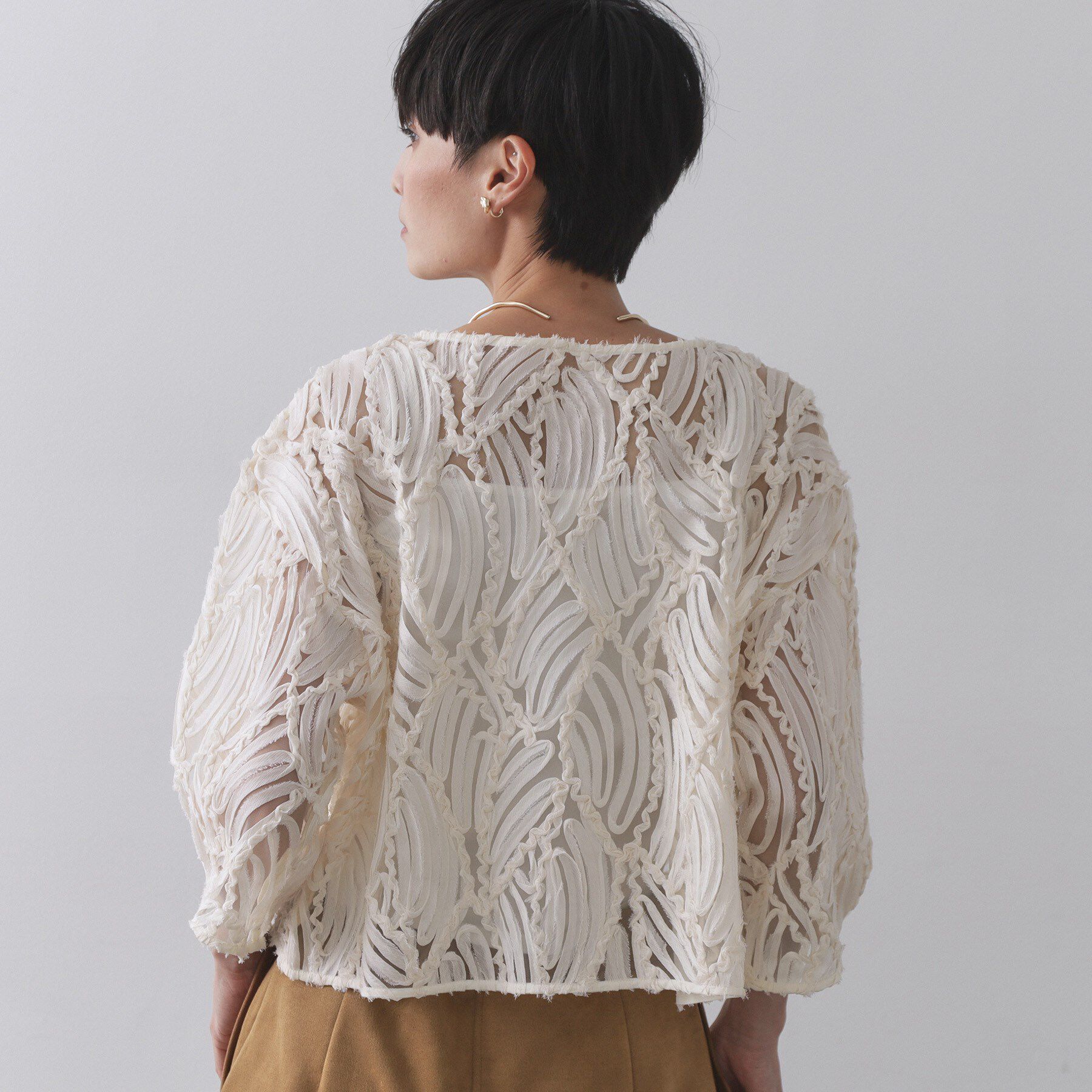 OPAQUE.CLIP「シアー刺繍レース前開きブラウス【洗濯機洗い可】」|シャツ・ブラウス|