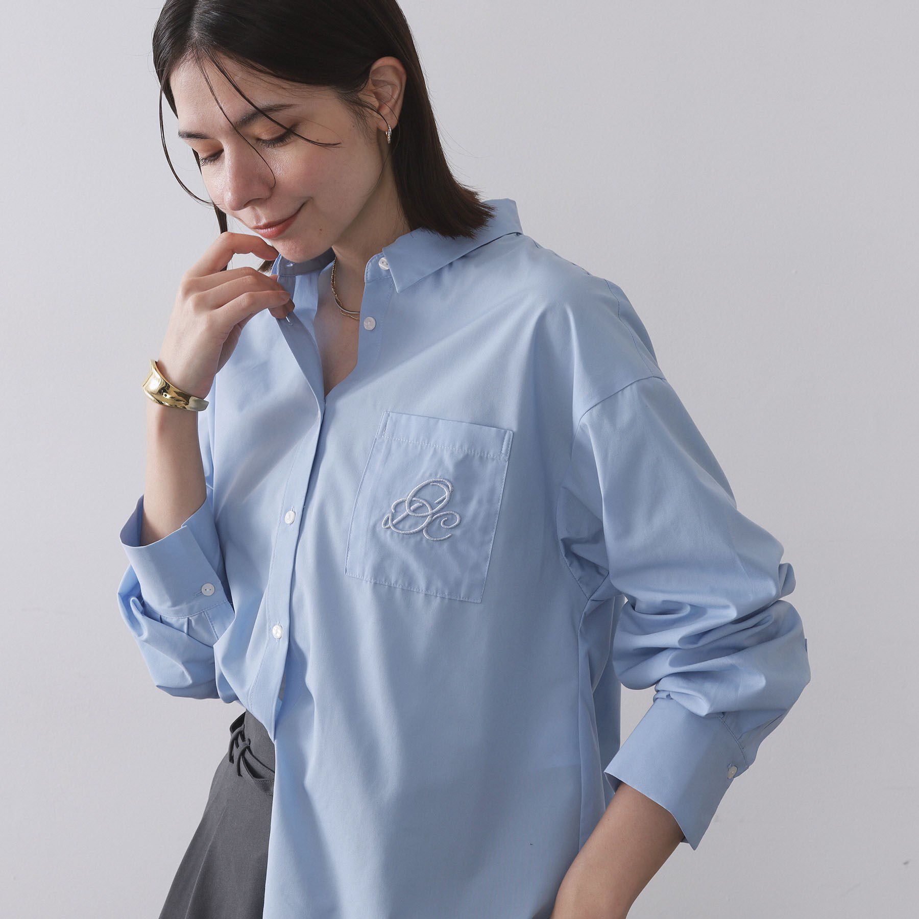OPAQUE.CLIP「ポケット刺繍レギュラーカラーシャツ【洗濯機OK】」|シャツ・ブラウス|ブルー(091)
