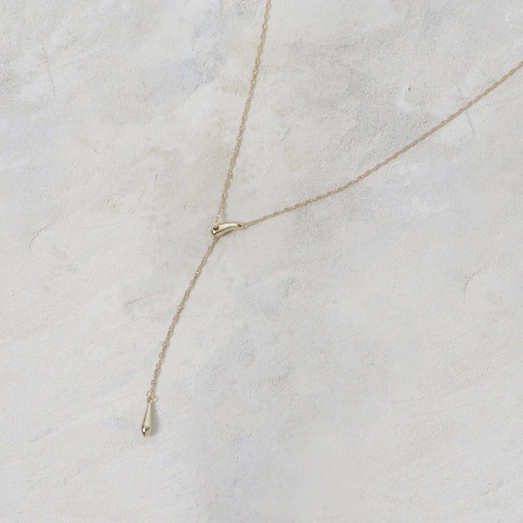 OPAQUE.CLIP「しずくメタルY字スライドチェーンネックレス」|ネックレス|