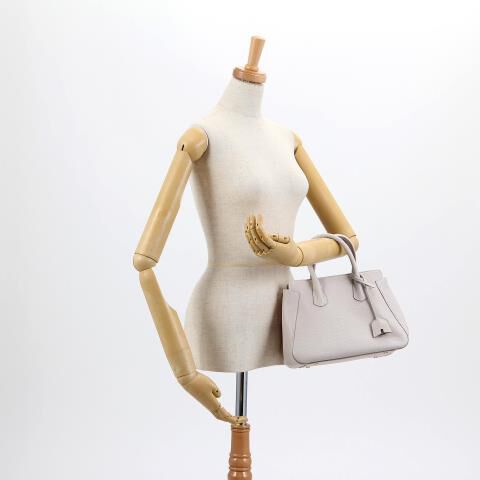 銀座かねまつ「RM26002PS1 【本革】ショルダーバッグ」|ショルダー・メッセンジャー|