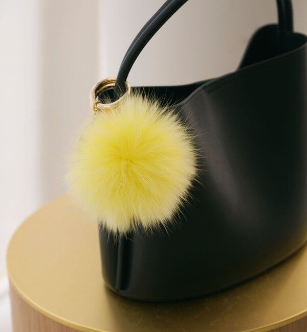 UNITED ARROWS「ファー ポンポン チャーム」|チャーム・キーホルダー|YELLOW