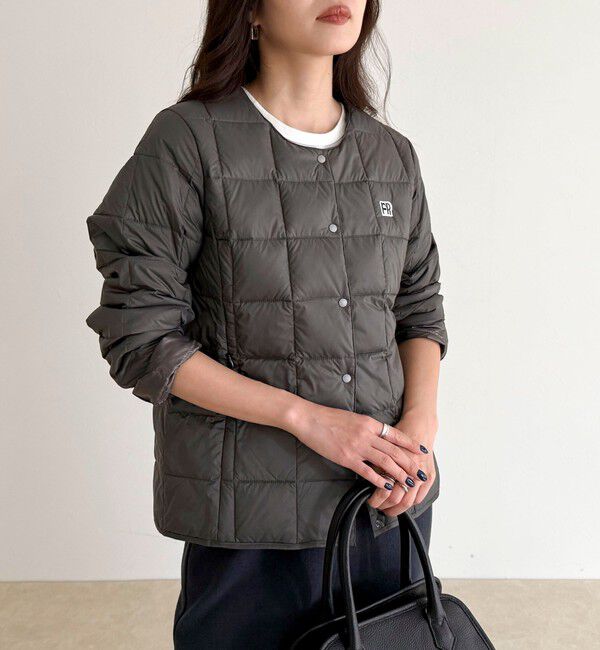 fredy emue「《別注》【TAION/タイオン】CREW NECK BUTTON DOWN JK ダウンジャケット」|ダウン|チャコールグレー
