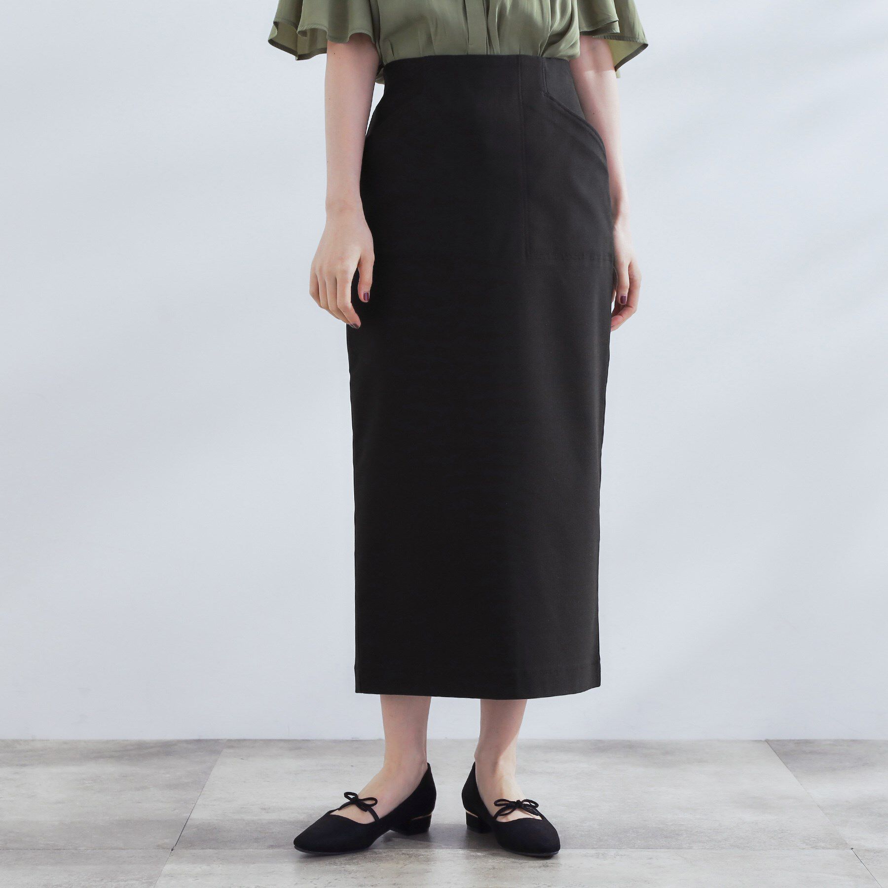 grove「360&deg;伸びて楽なはき心地　すっきり見えタイトスカート」|スカート|ブラック(019)