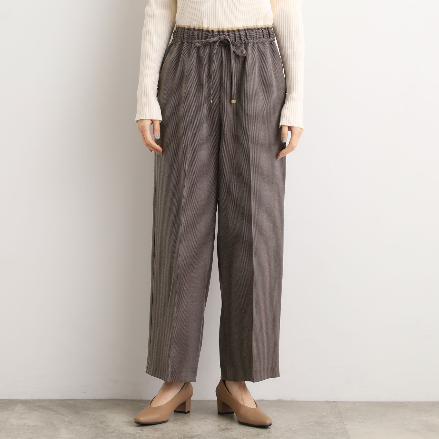 grove「【2点SET/体型カバー】透け感とレイヤードで大人の遊び心を、ビスチェSET UP」|スーツ|