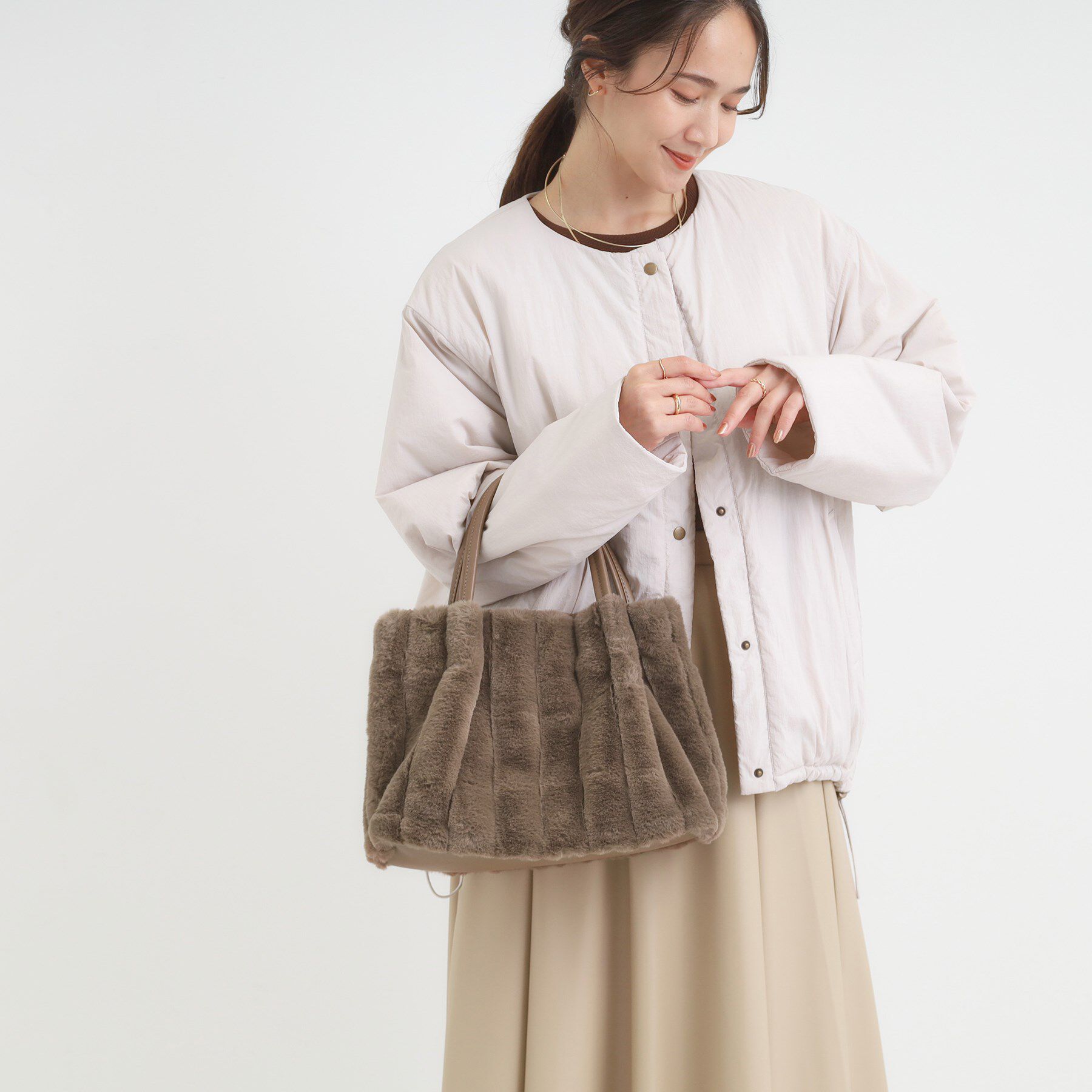 SHOO･LA･RUE「【高レビュー/2WAY】きれい見えで上品な ストライプファートートバッグ」|トートバッグ|