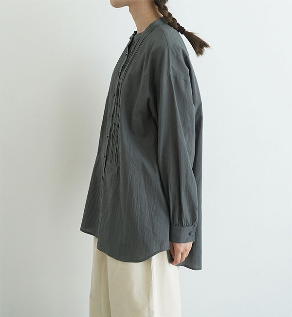 オオカミとフクロウ「オオカミと霧雨と遠雷」|シャツ・ブラウス|