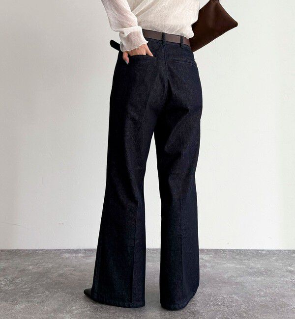 fredy emue「センタープレスデニムスラックス」|デニム|