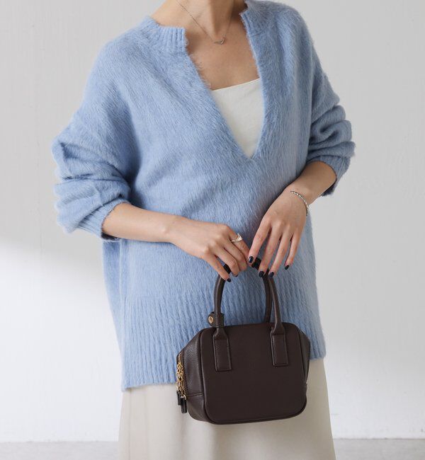  「エアリー深Vニット」|ニット・セーター|