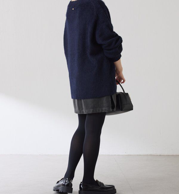  「エアリー深Vニット」|ニット・セーター|