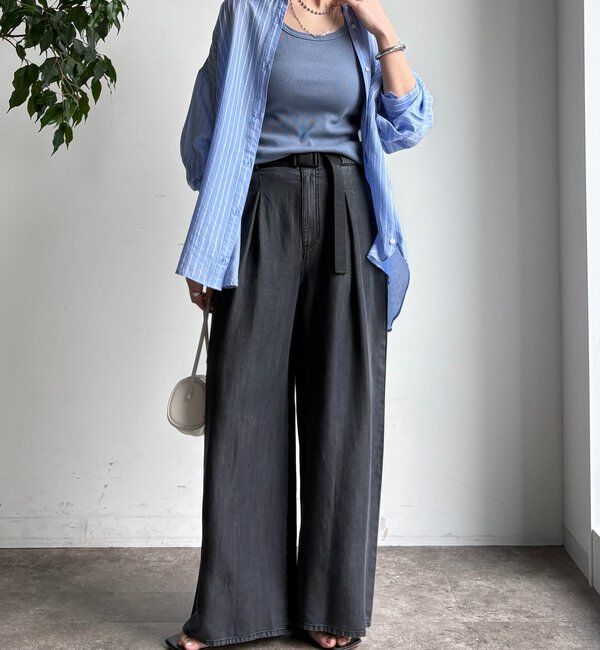  「ベルト付リヨセルデニムパンツ」|デニム|
