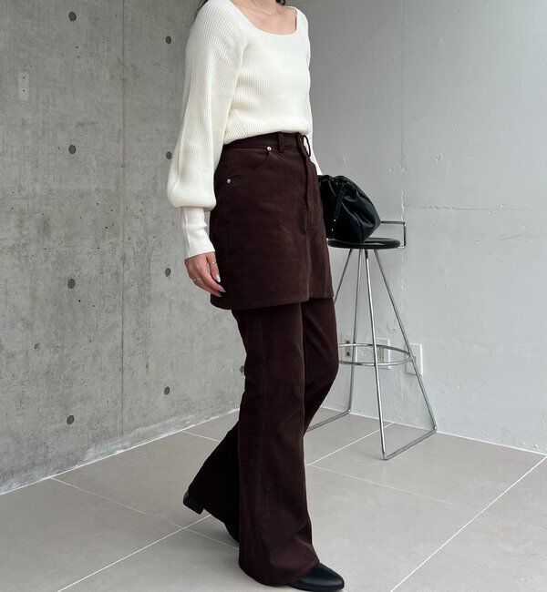  「【新色/レイヤード対応】コーデュロイフレアパンツ」|チノ|