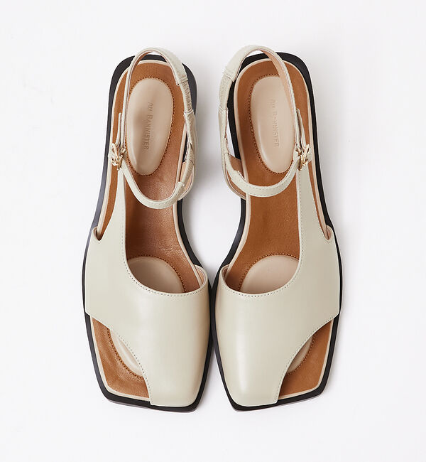 AU BANNISTER「サムハイドストラップサンダル」|サンダル|