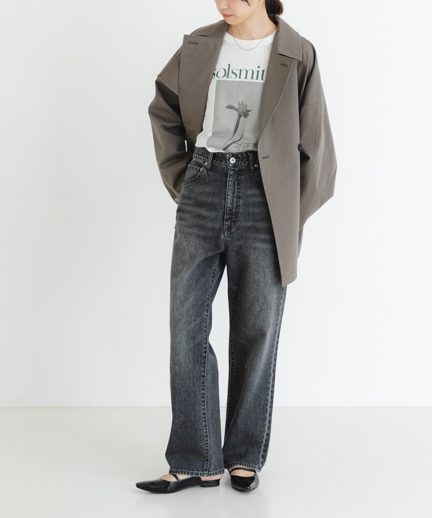 URBAN RESEARCH「『3サイズ展開』new basic　ストレートフィットデニムパンツ」|デニム|