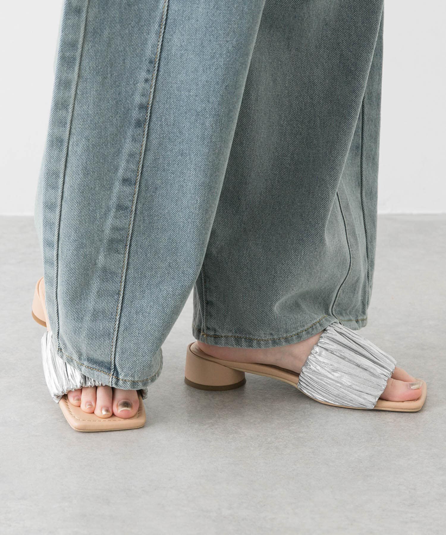 SENSE OF PLACE by URBAN RESEARCH「スクエアトゥメタリックギャザーサンダル」|サンダル|