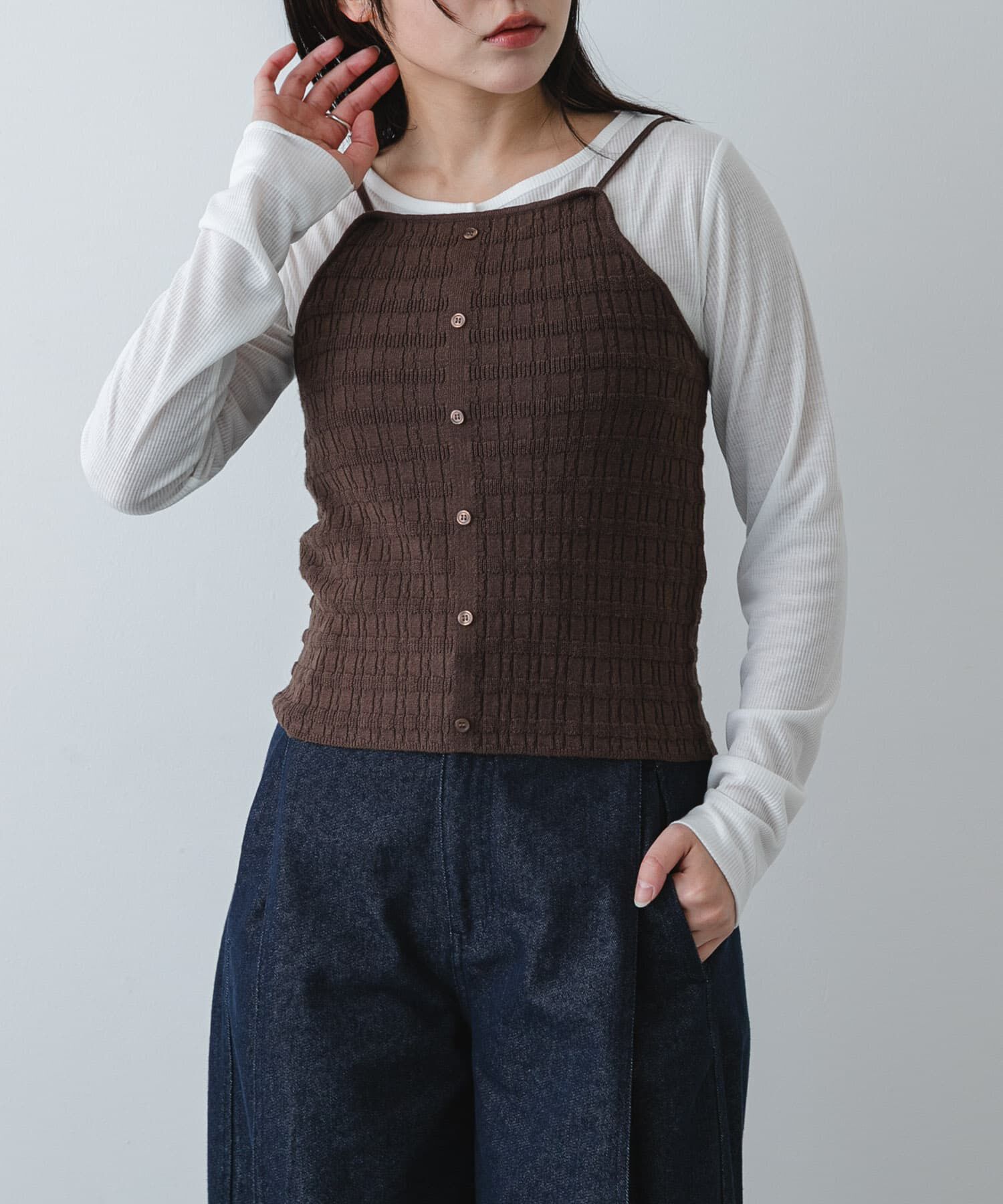 SENSE OF PLACE by URBAN RESEARCH「『洗濯可』ホルターネックボタンビスチェ」|その他|ブラウン