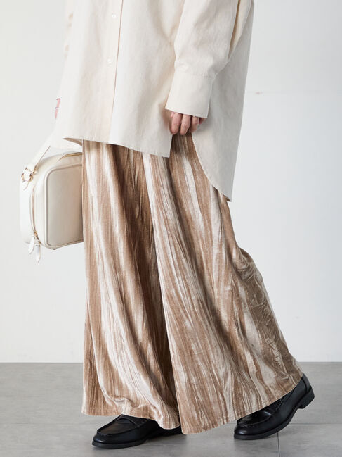 Lugnoncure「クラッシュベロアイージーパンツ」|その他|