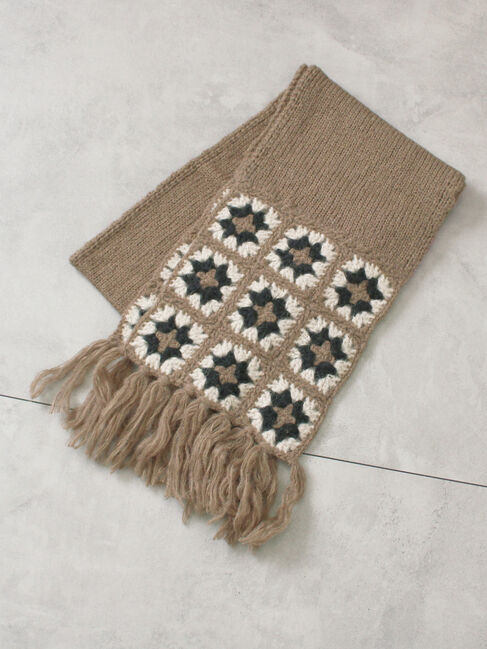 Samansa Mos2「モチーフ編みマフラー」|その他|モカ