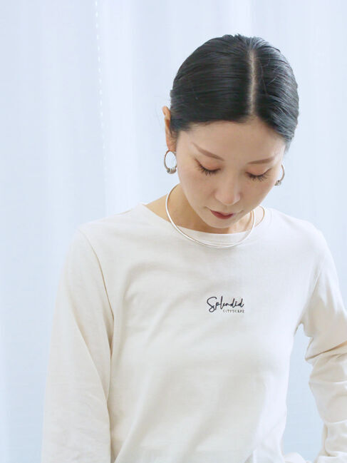 Samansa Mos2 blue「ワンポイント刺繍プルオーバー」|Tシャツ・カットソー|