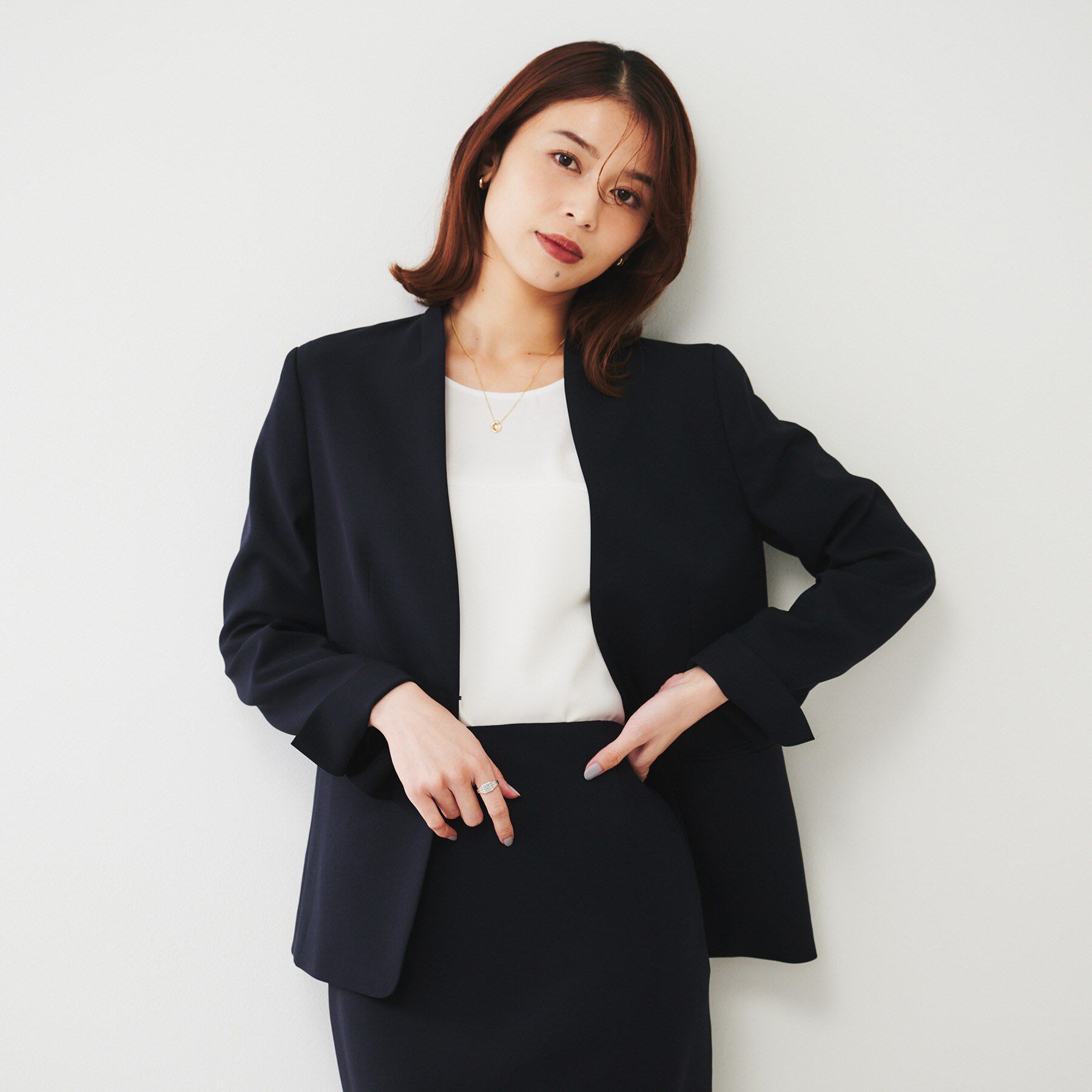 UNTITLED「【通勤スーツ】ライトウェイト カラーレスジャケット」|ノーカラージャケット|