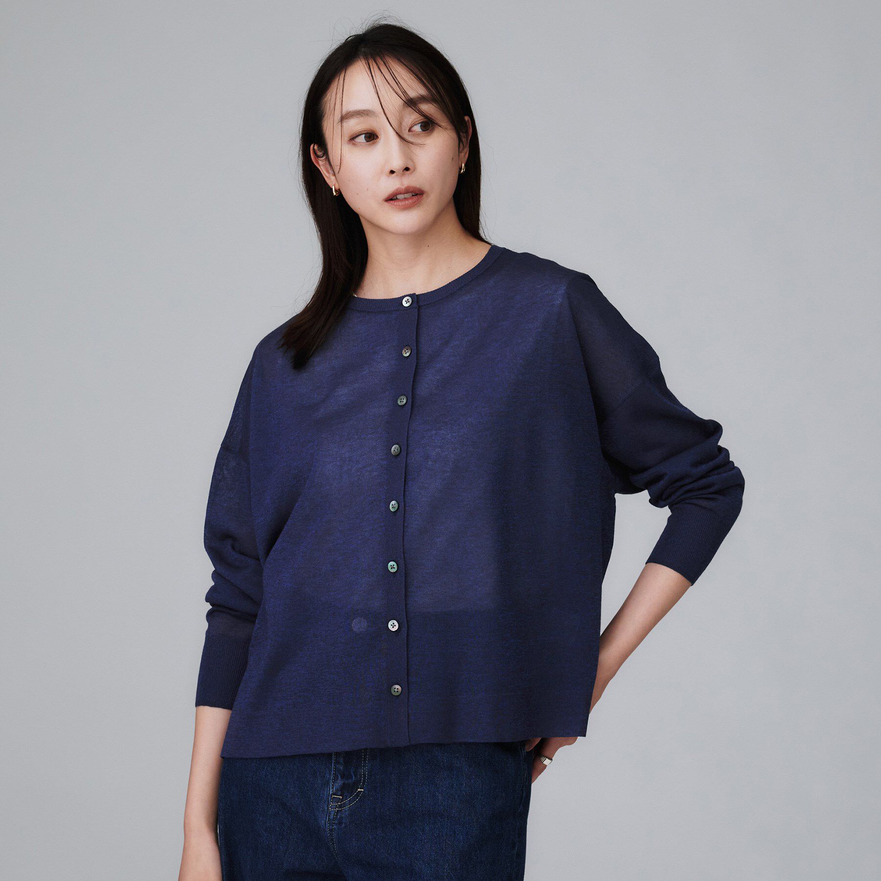 UNTITLED「【前後2WAY/アンサンブル可/ゆったり】シアーカーディガン」|カーディガン|