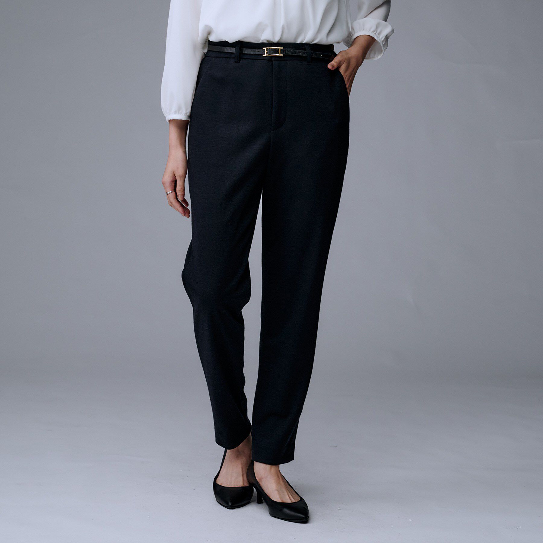 UNTITLED「【洗えるスーツ／ストレッチ】ウール混ジャージ テーパードパンツ」|その他|