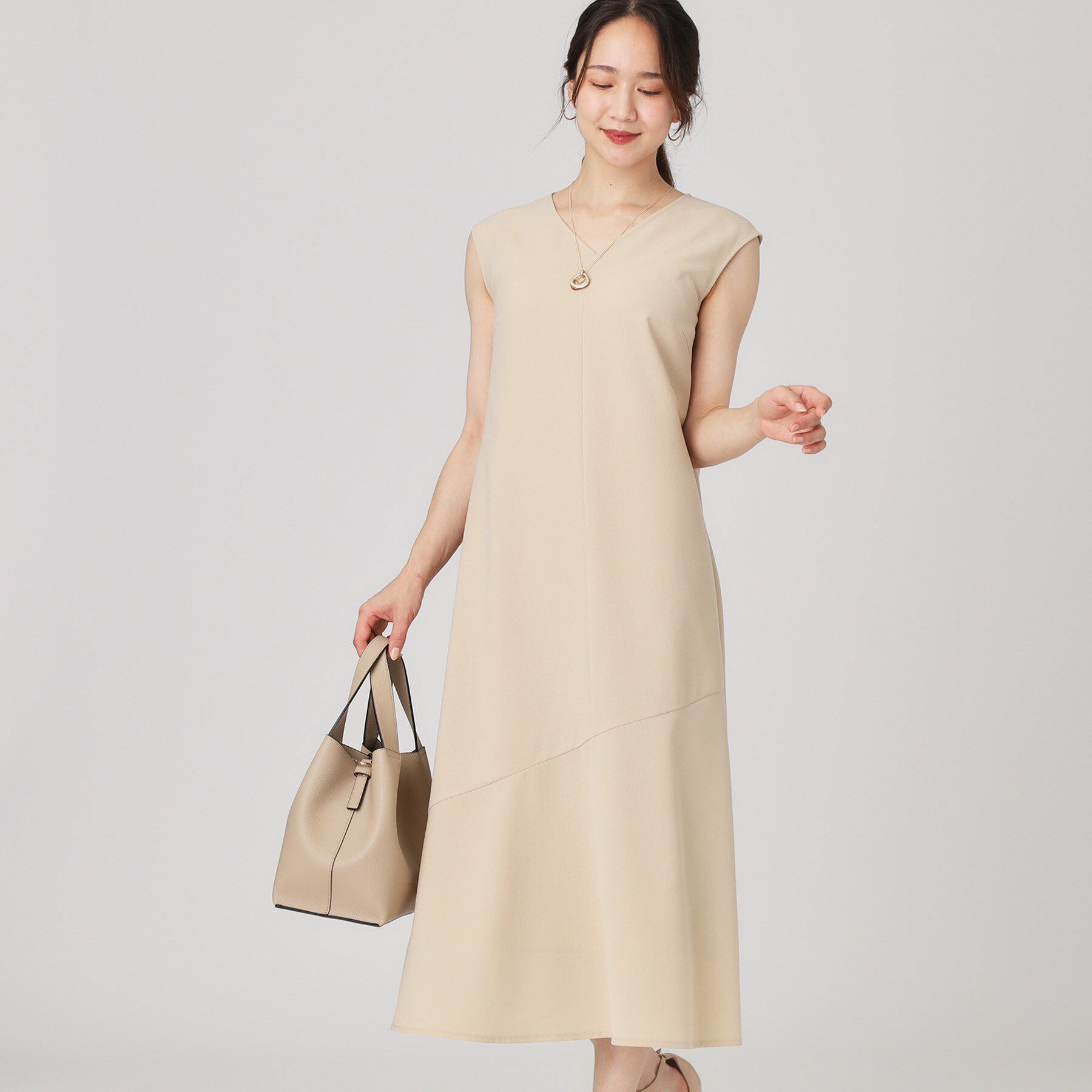 COUP DE CHANCE「【手洗い可／日本製】フレアワンピース」|ワンピース|グレージュ(050)