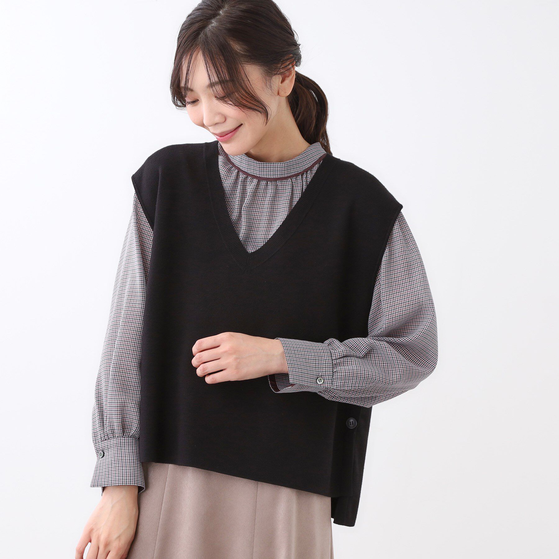 Reflect「【WEB先行カラーあり／セットアップ可】Vネックニットベスト」|ベスト・ジレ|