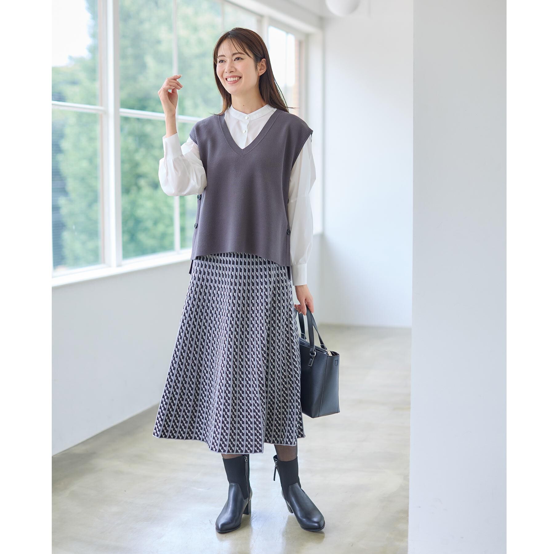 Reflect「【WEB先行カラーあり／セットアップ可】幾何調柄ニットスカート」|スカート|