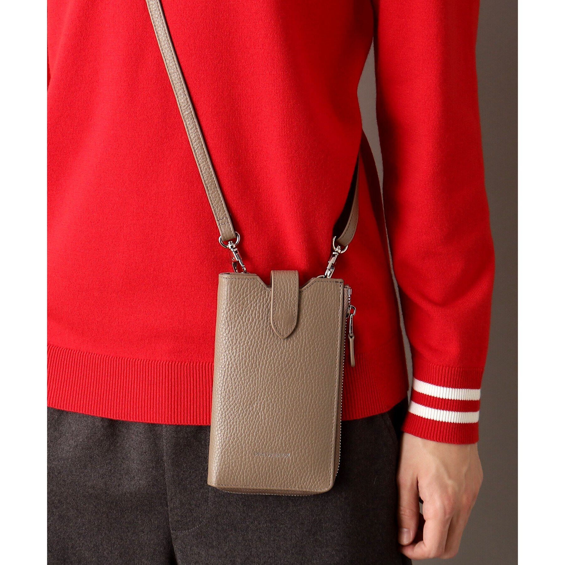 DRESSTERIOR「【Safari5月号掲載】イタリアレザースマホショルダーバッグ」|ショルダー・メッセンジャー|