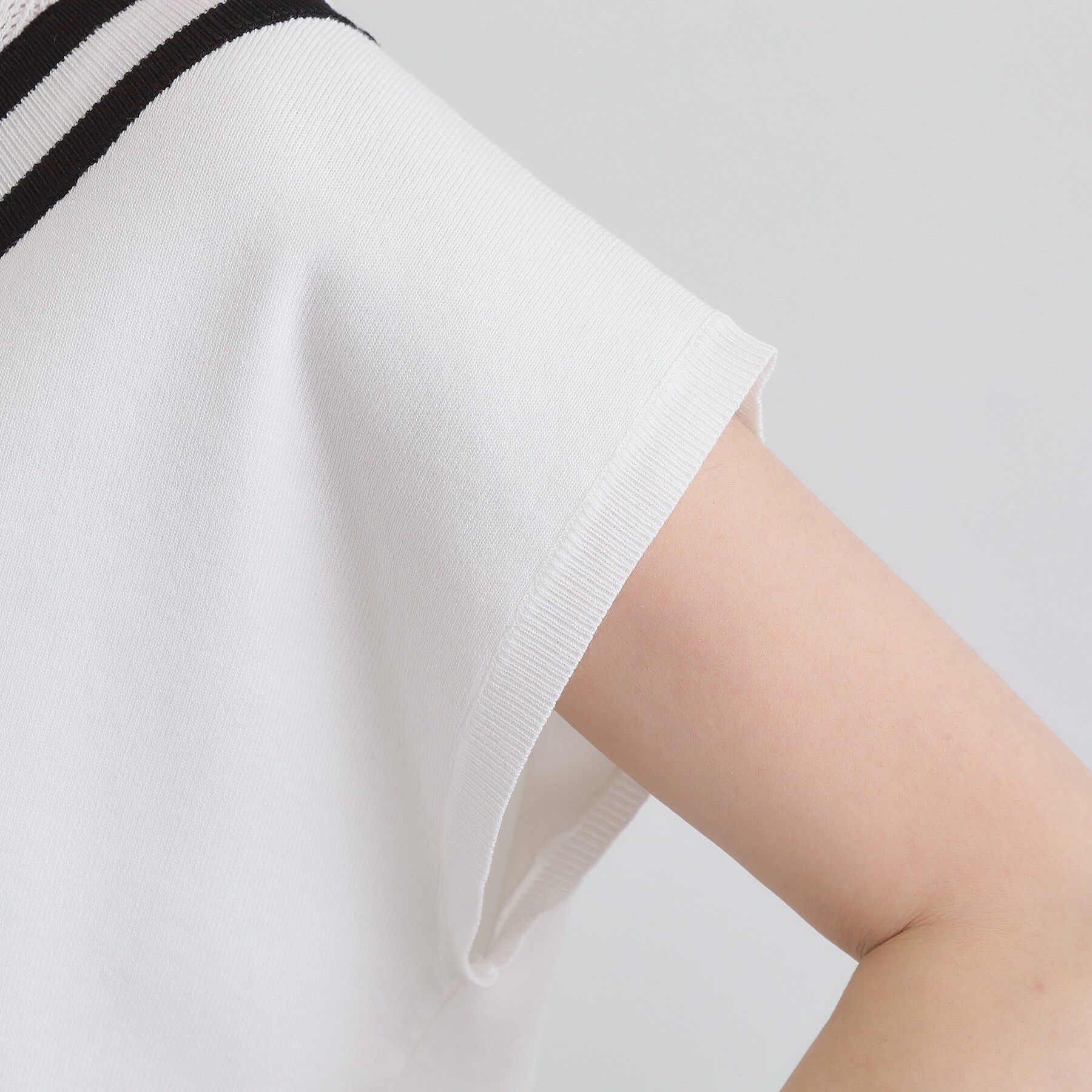 grove「繊細な透かし編みが上品な大人のチルデンニット」|ニット・セーター|