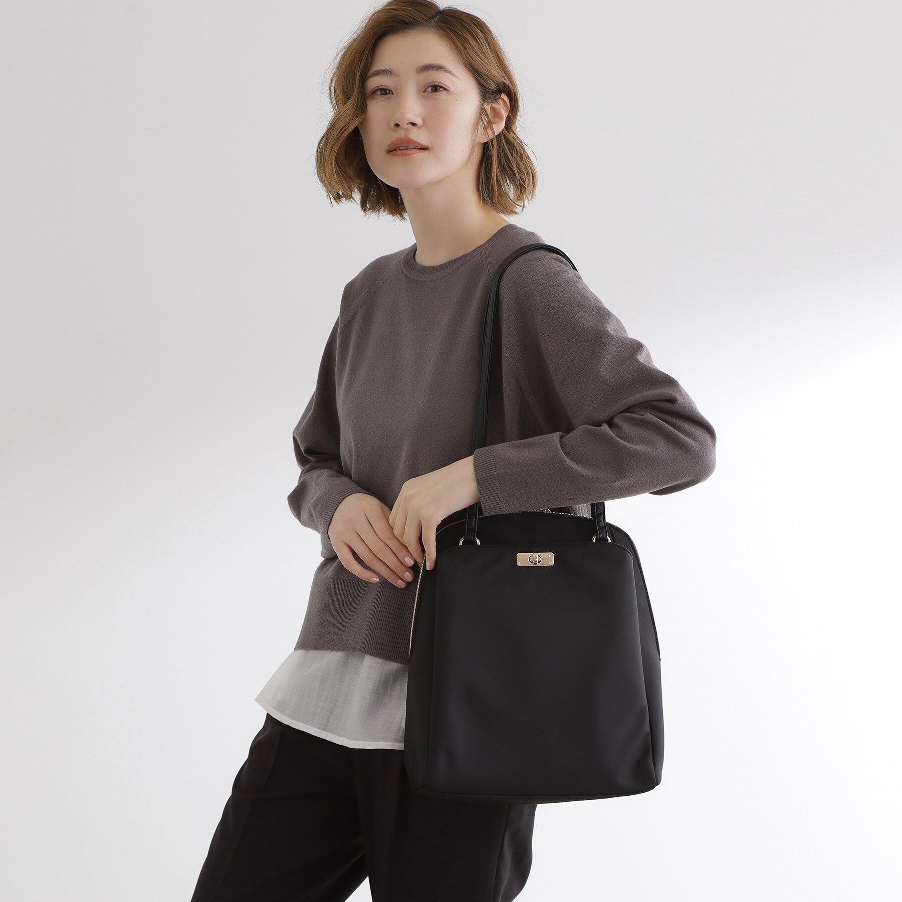 grove「ヒネリポケット2WAYリュック」|リュック|ブラック(819)