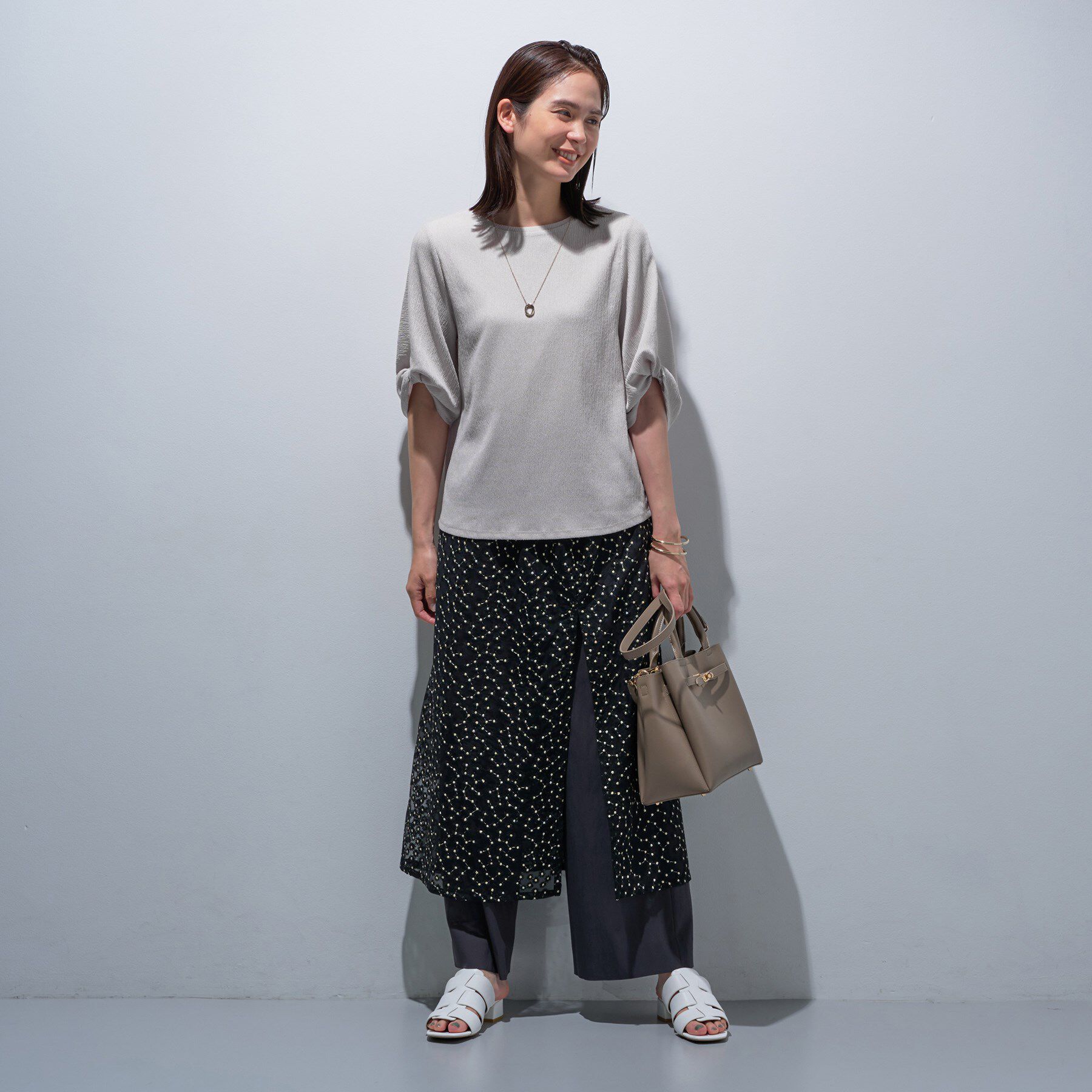 INDIVI「【UVケア／吸汗速乾】凹凸素材ねじり袖トップス」|Tシャツ・カットソー|