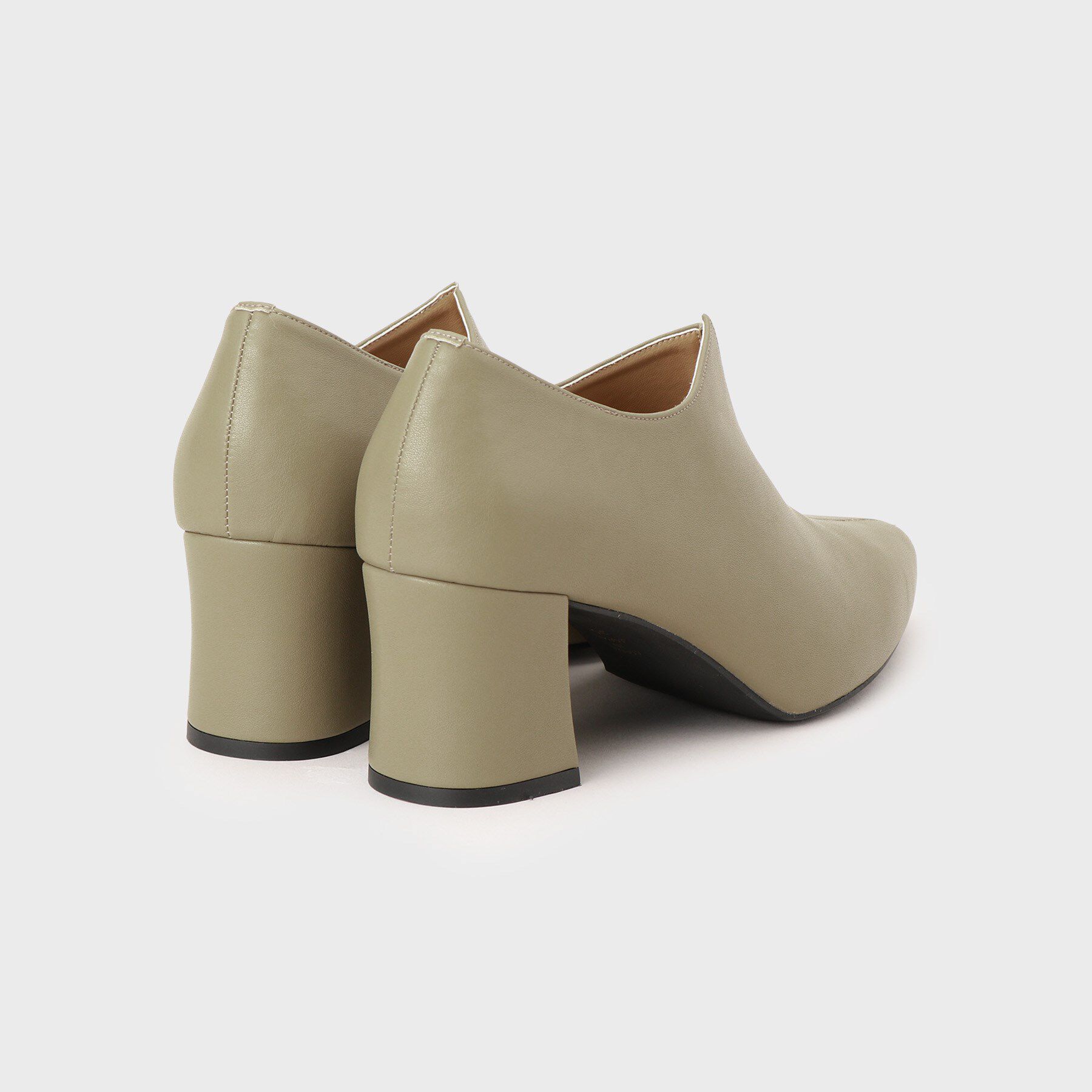 INDIVI「スリットブーティ」|ショートブーツ|