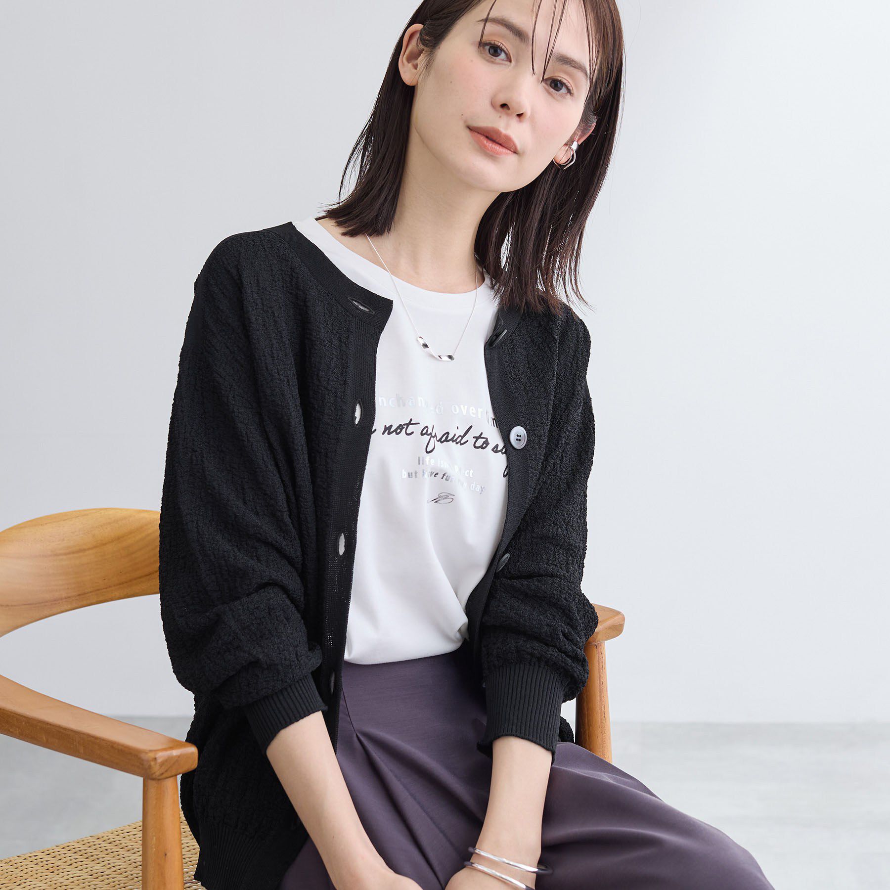 INDIVI「【前後2WAY／洗える】凹凸編地カーディガンニット」|カーディガン|ブラック(019)