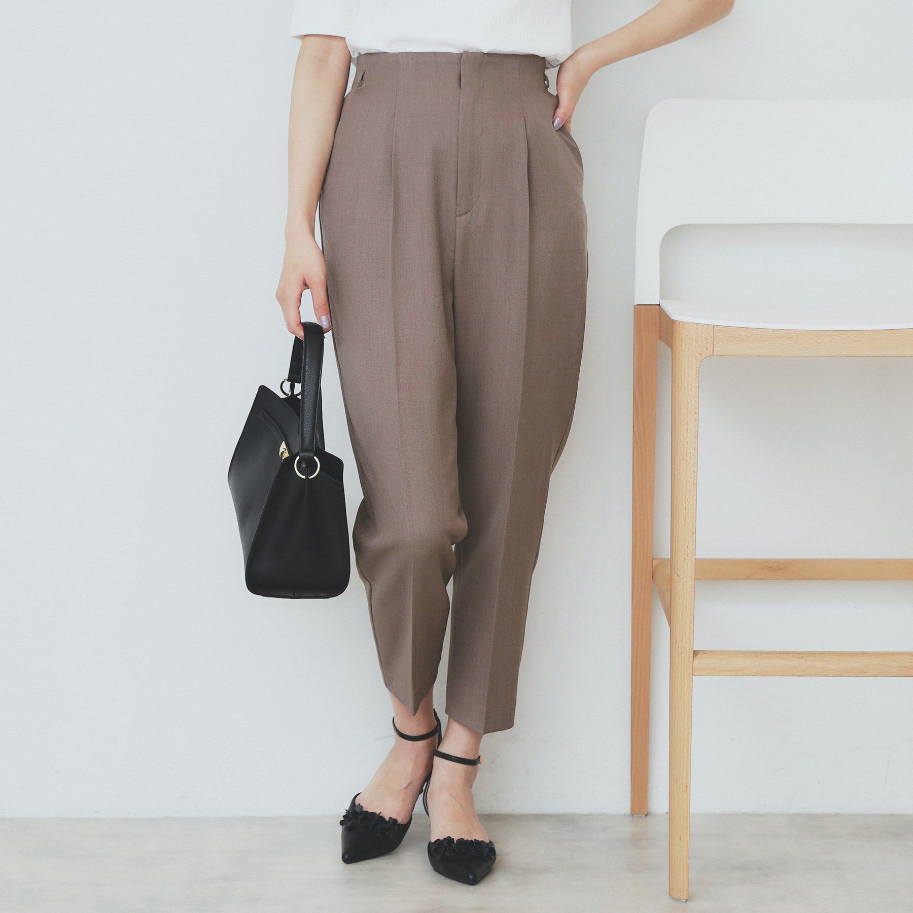 index「ストレッチテーパードパンツ【洗濯機洗い可/吸水速乾/防シワ】」|その他|