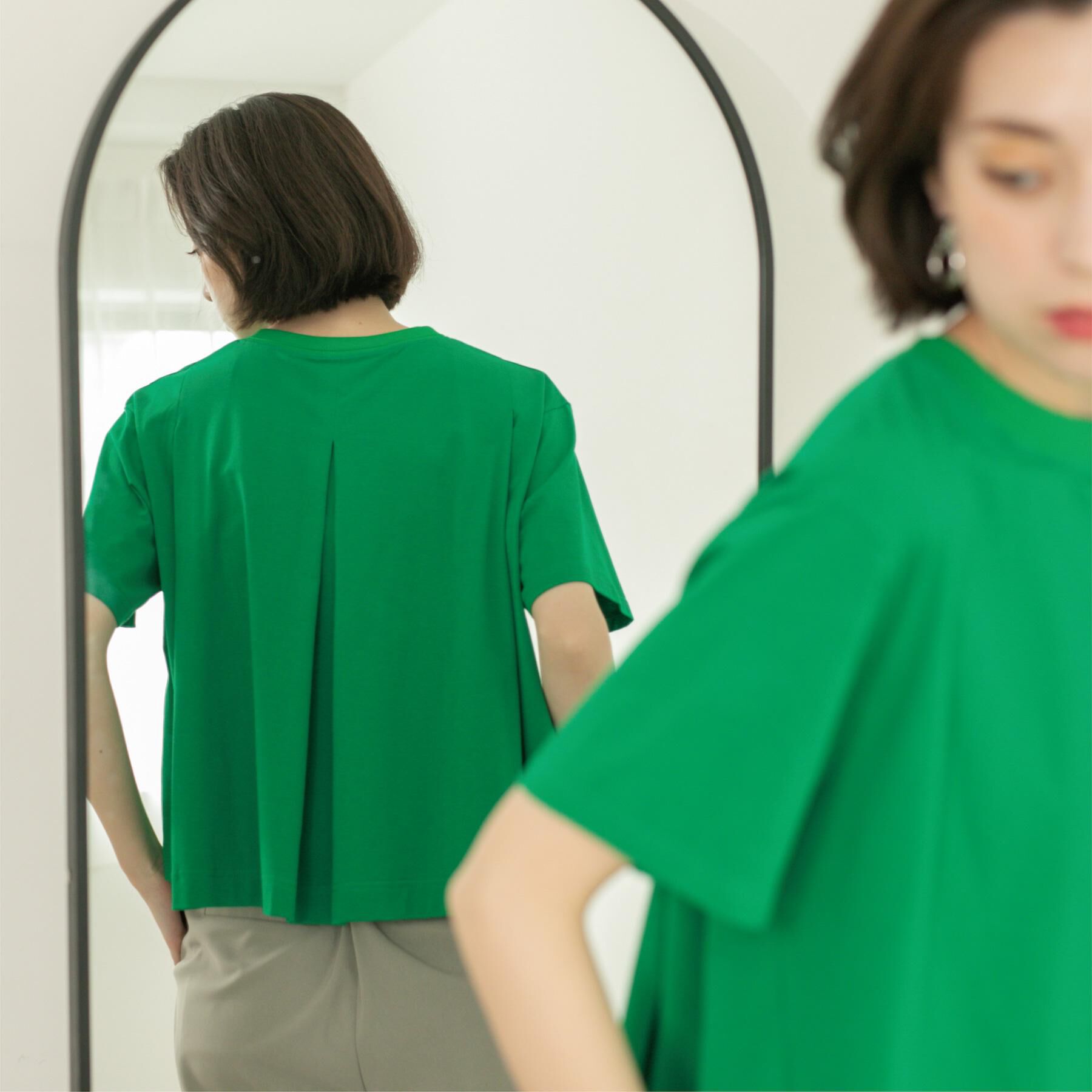 OPAQUE.CLIP「バックフレアショートTシャツ【洗濯機洗い可】」|Tシャツ・カットソー|