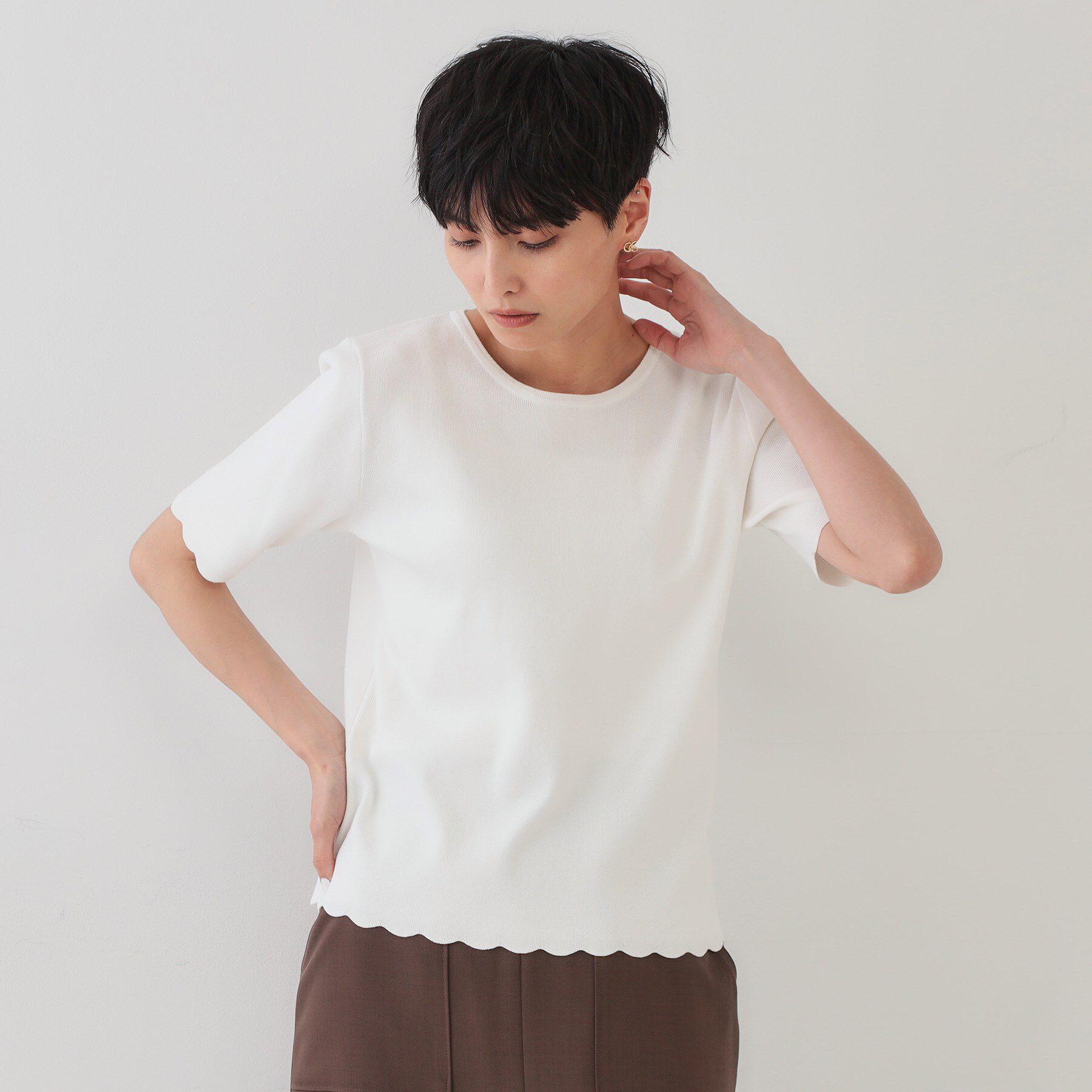 OPAQUE.CLIP「裾スカラップニット【洗濯機洗い可】」|ニット・セーター|ホワイト(001)