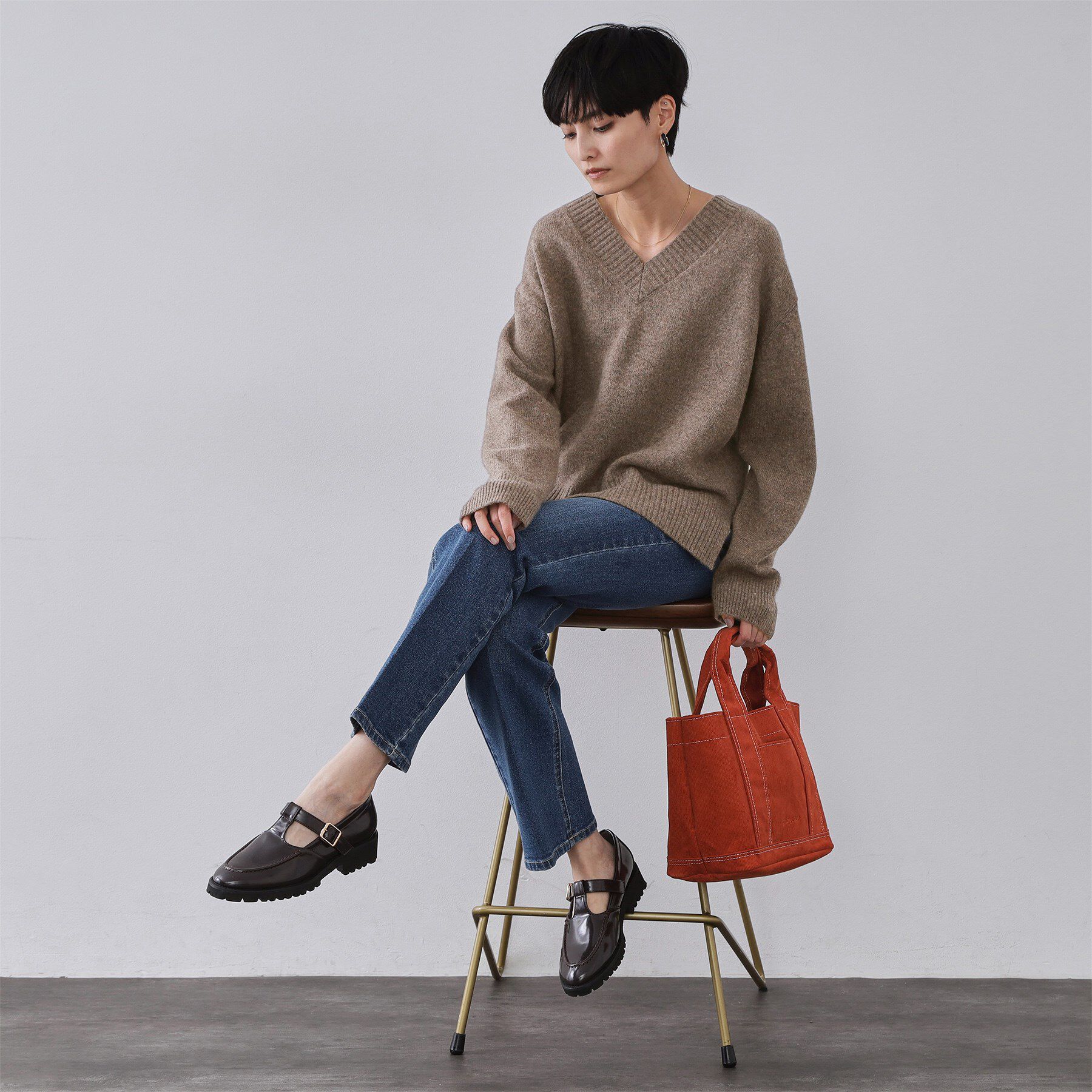 OPAQUE.CLIP「リラクシーVネックミドルゲージニット【洗える】」|ニット・セーター|