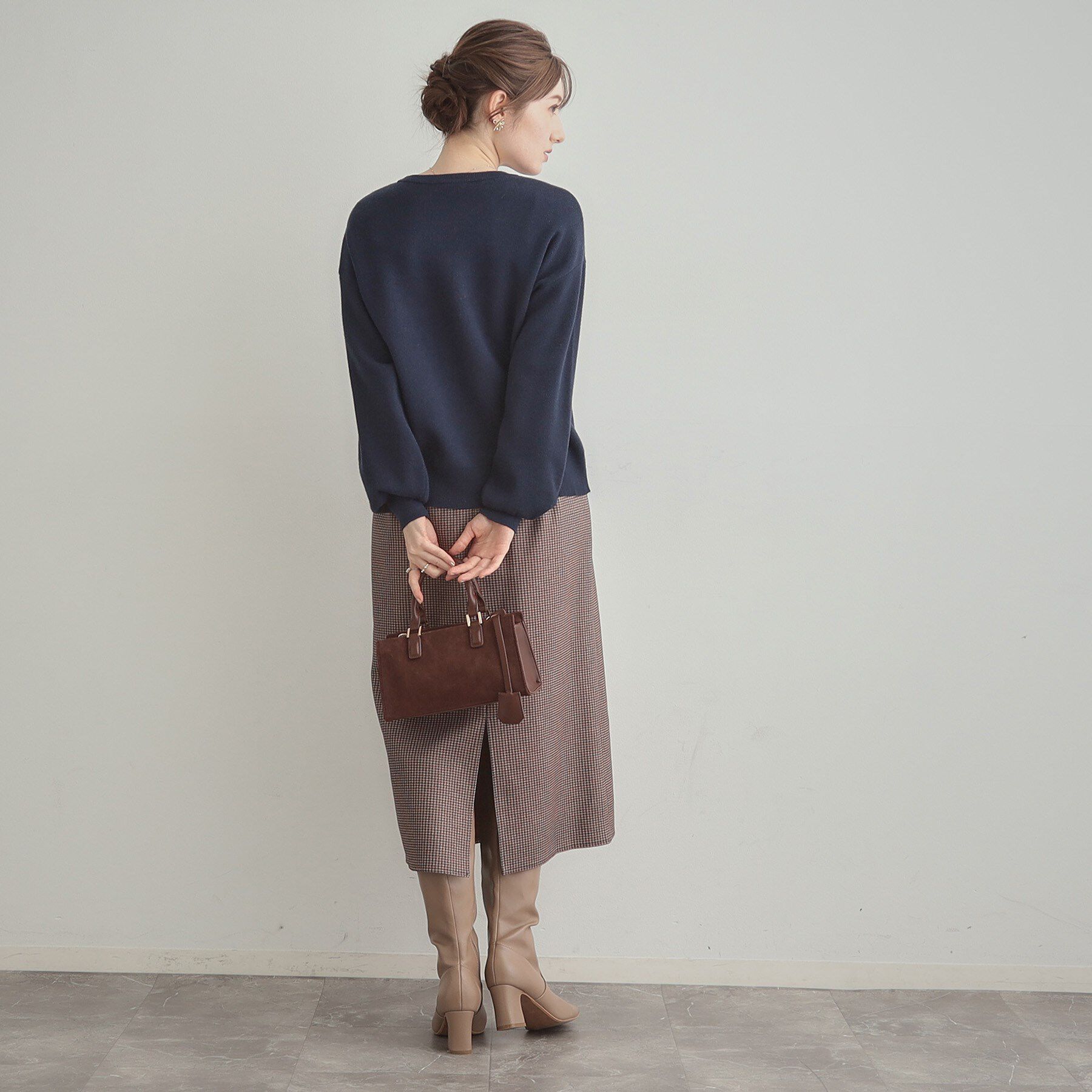 Couture broach「【パール調・ビジューデザイン】華やかロゴニット」|ニット・セーター|