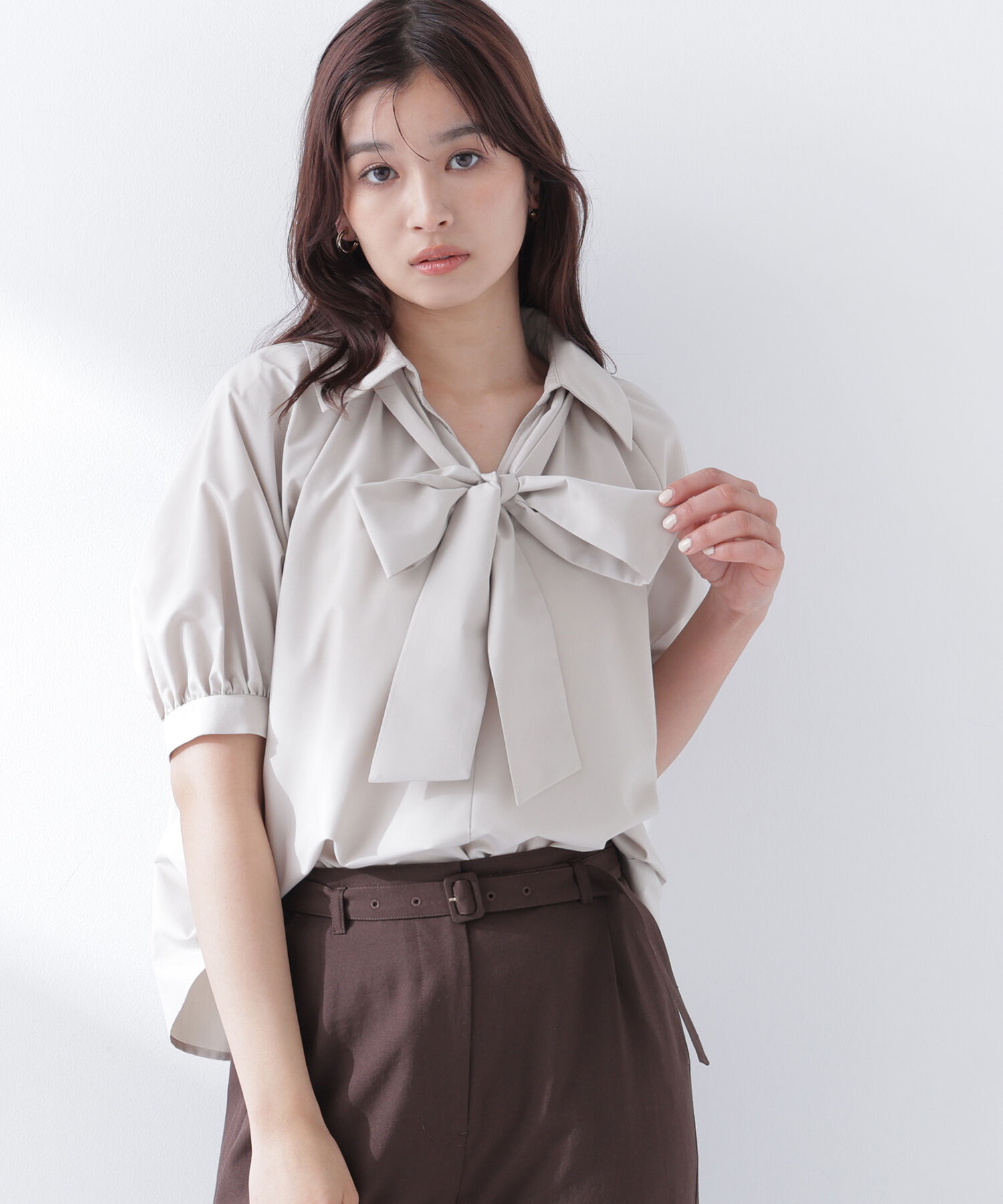  「スキッパーリボンタイブラウス半袖」|シャツ・ブラウス|