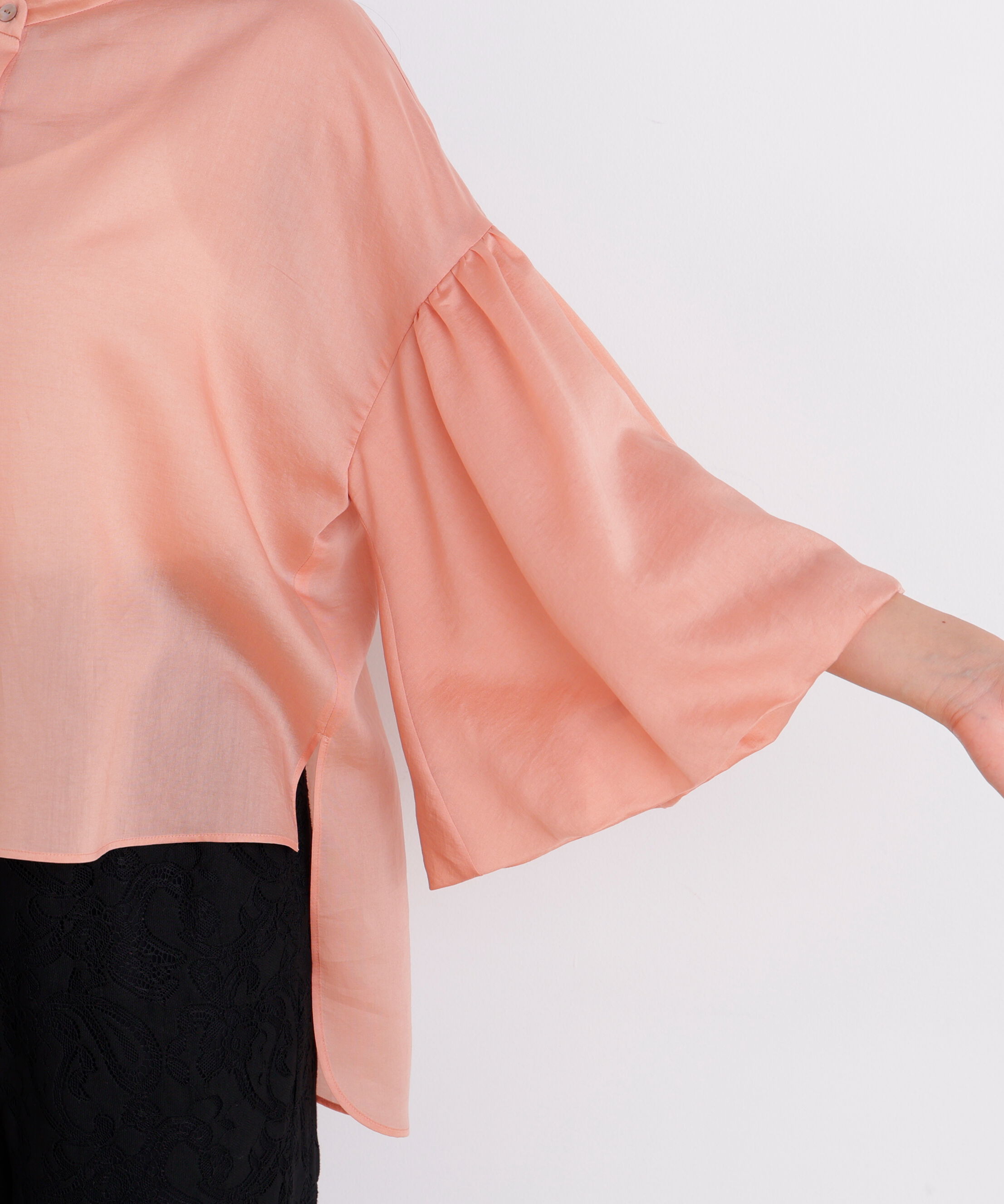  「ギャザーバルーンスリーブブラウス」|シャツ・ブラウス|