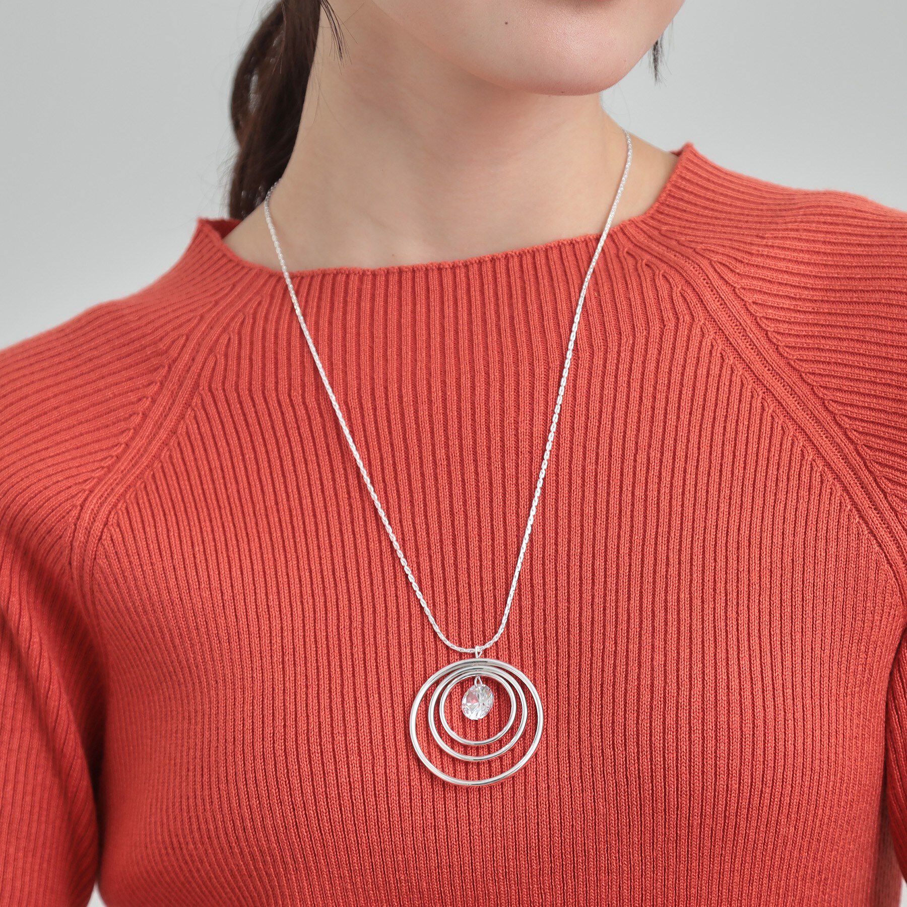 SHOO･LA･RUE「ビッグゆれるダイヤ調パーツスライダーネックレス」|ネックレス|