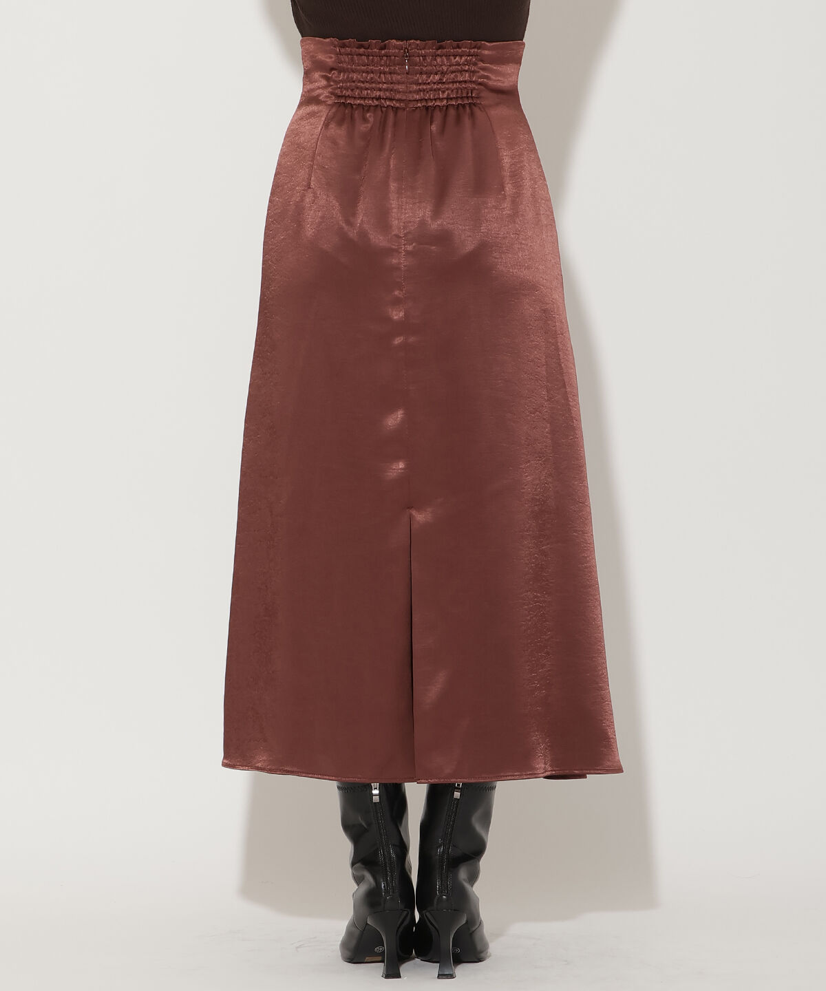 アンドクチュール「ワンサイドシャーリングサテンスカート」|フレア|