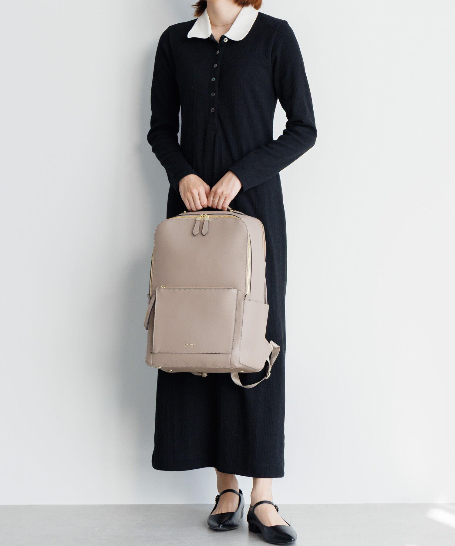 Jewelna Rose「Jewelna Rose ウェールズ リュック B4サイズ 15.6インチ収納 本革 11975」|リュック|