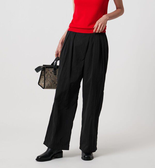 UNITED ARROWS「アシンメトリー タック ワイドパンツ はっ水 ウォッシャブル」|チノ|