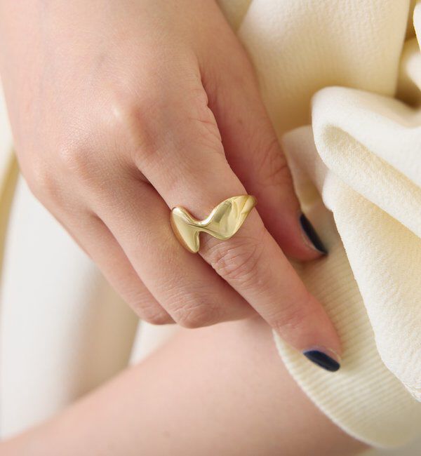  「【PAPILLONNER/パピヨネ】ニュアンスウェーブリング」|リング|