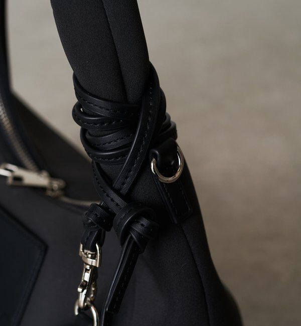  「【PAPILLONNER/パピヨネ】チャーム付きウェットワンショルダーバッグ」|トートバッグ|